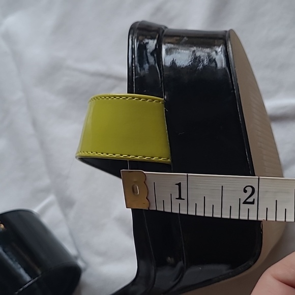 Size 8 black silver and green platform heels - Picture 7 of 8